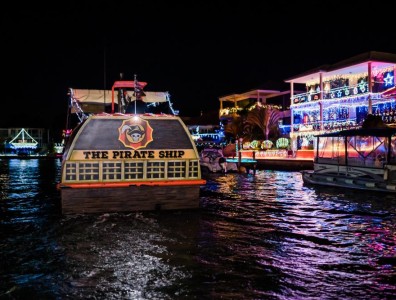 Pirate Ship Xmas Lights