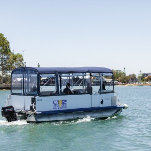 Cruise Mandurah aboard a self drive boat