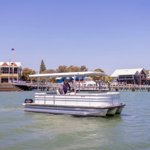 Mandurah Boat hire 12 person premium pontoon